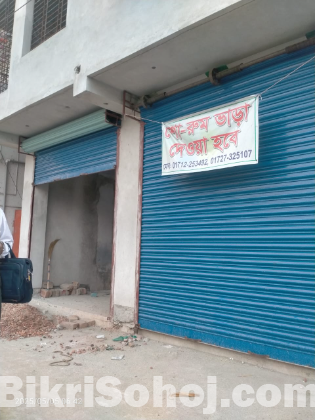 ১২০০ স্কয়ার ফিটের শোরুম ভাড়া দেওয়া হবে